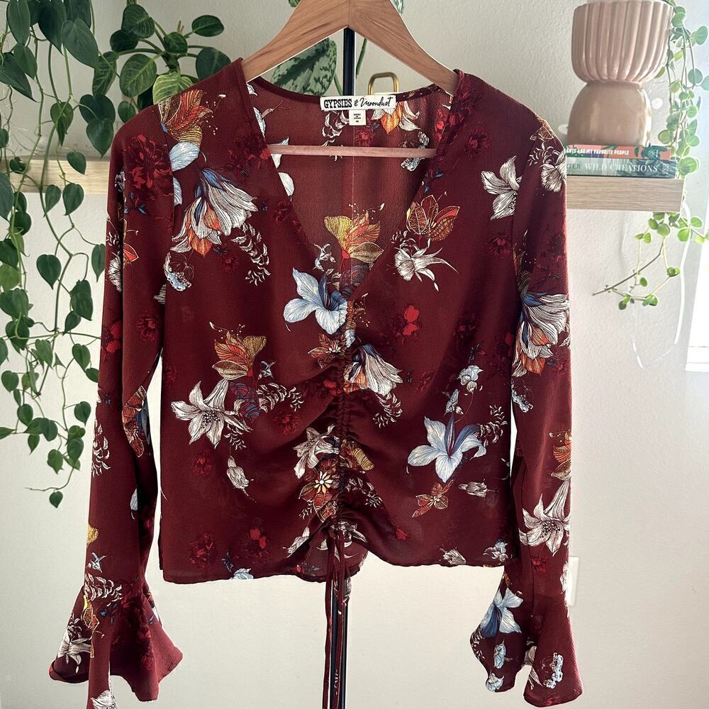 Gypsies & Moondust Floral Bell Sleeve Ruched Top Size M Boho Cottagecore